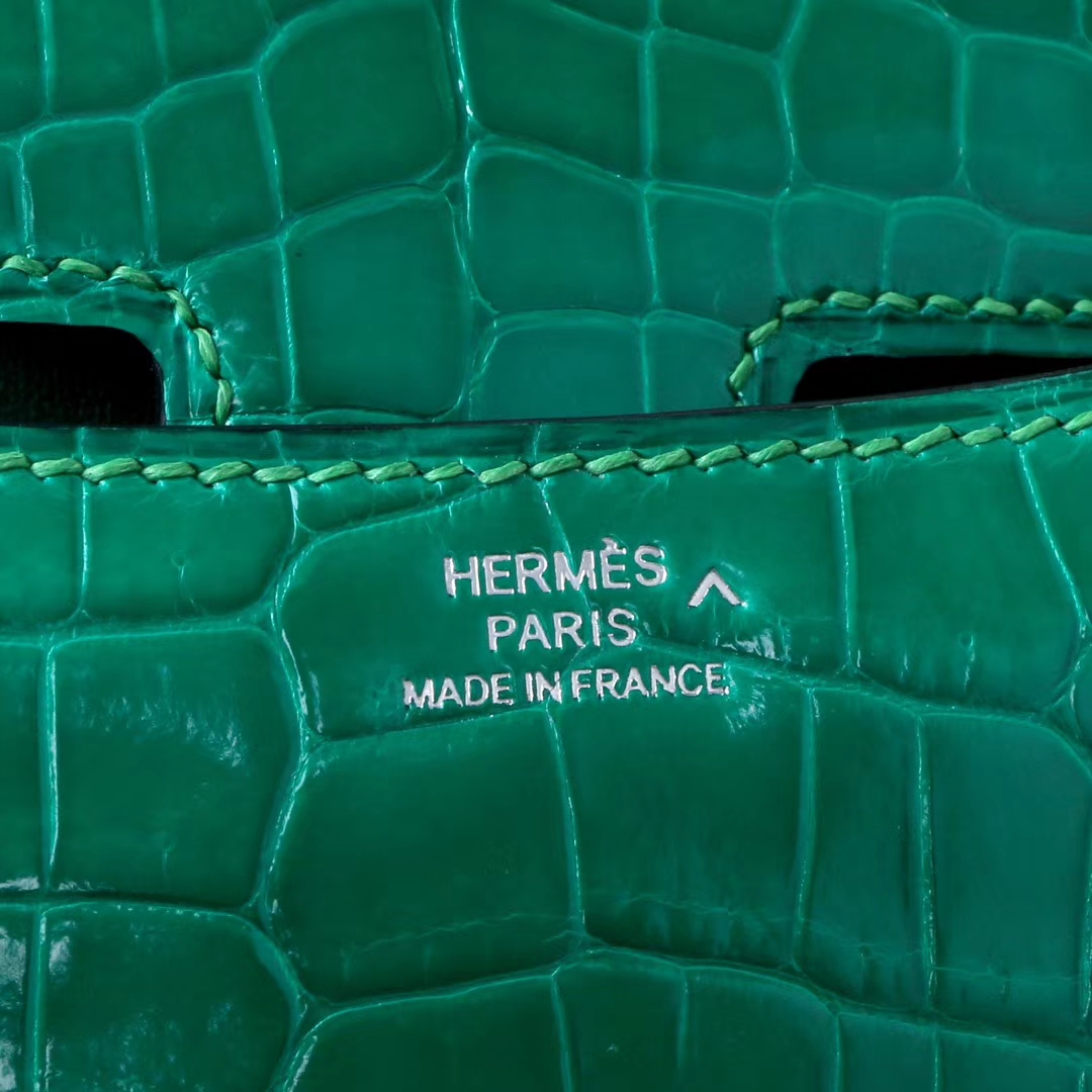 Hermès（爱马仕）Constace空姐包 银扣 6Q翡翠绿 亮面鳄鱼 19cm