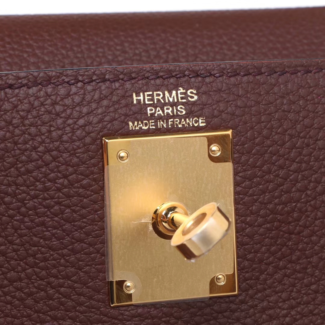 Hermès（爱马仕）Kelly  金扣  焦糖色  Togo 28cm