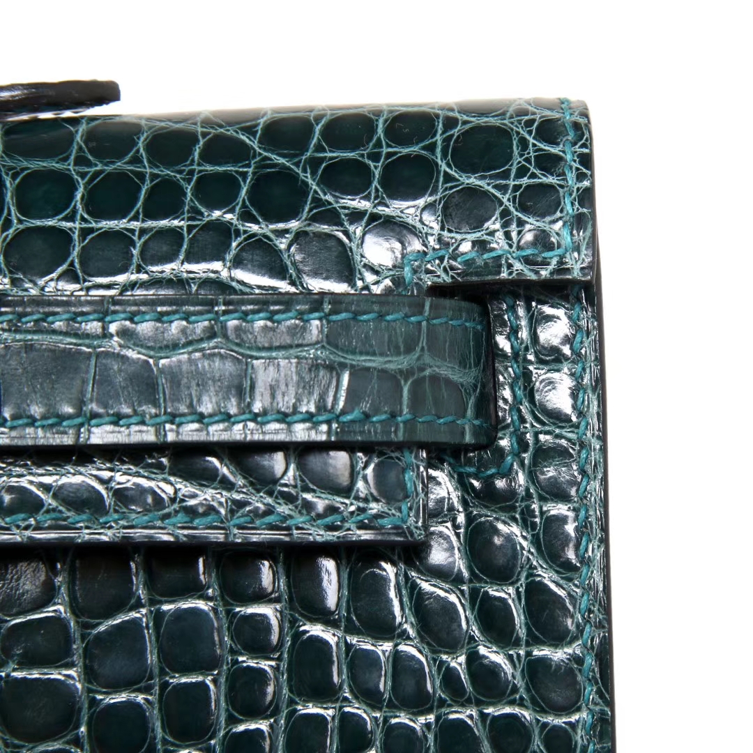 Hermès（爱马仕）Kelly Cut长款手包 翡翠绿 鳄鱼皮 银扣31CM