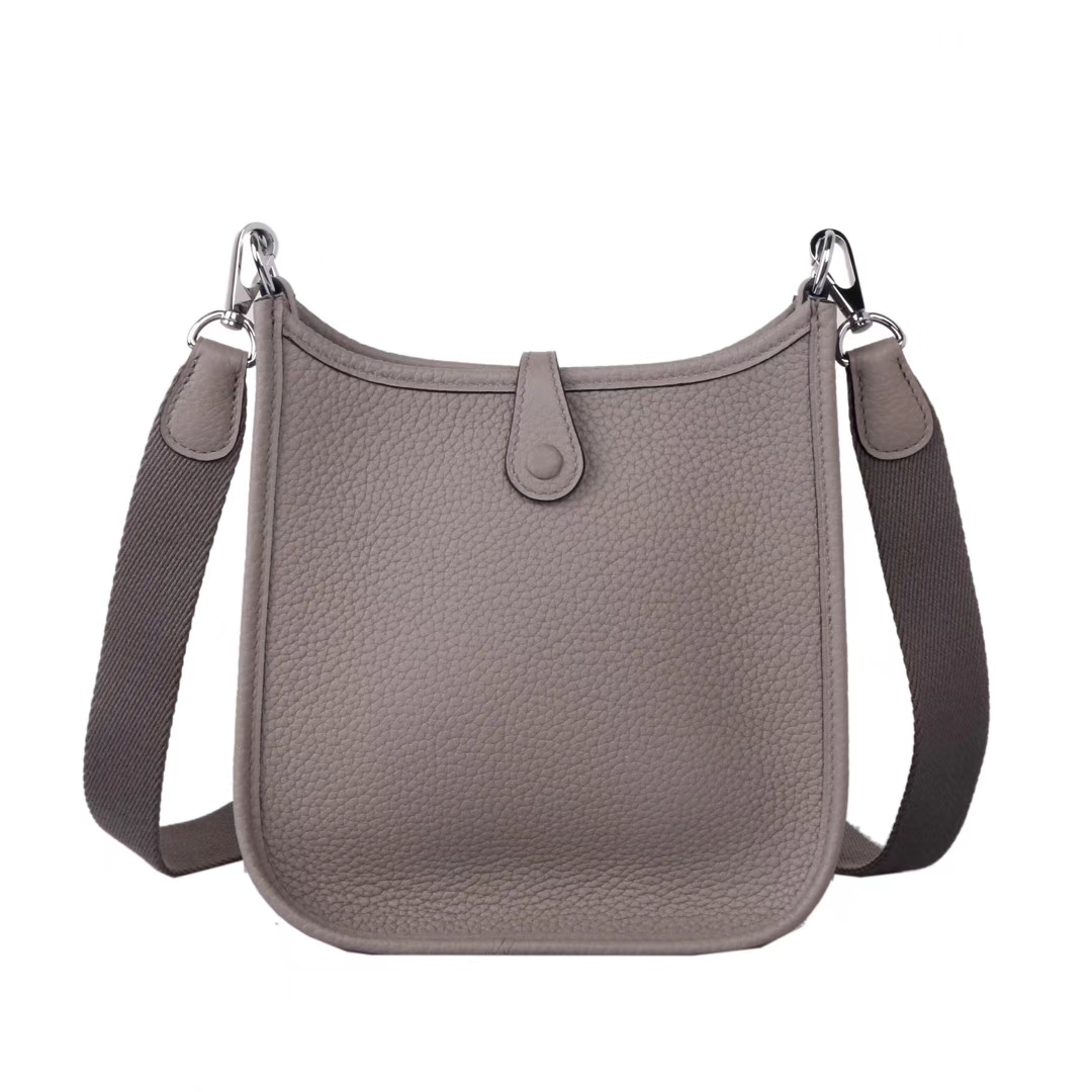 Hermès（爱马仕）mini evelyne 沥青灰 银扣 togo 17cm