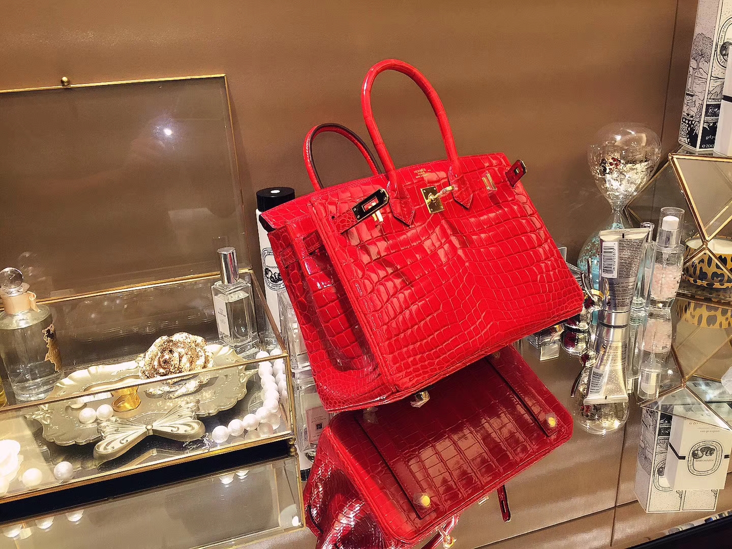 Hermès（爱马仕）Birkin 25 金扣 法拉利红 亮面鳄鱼