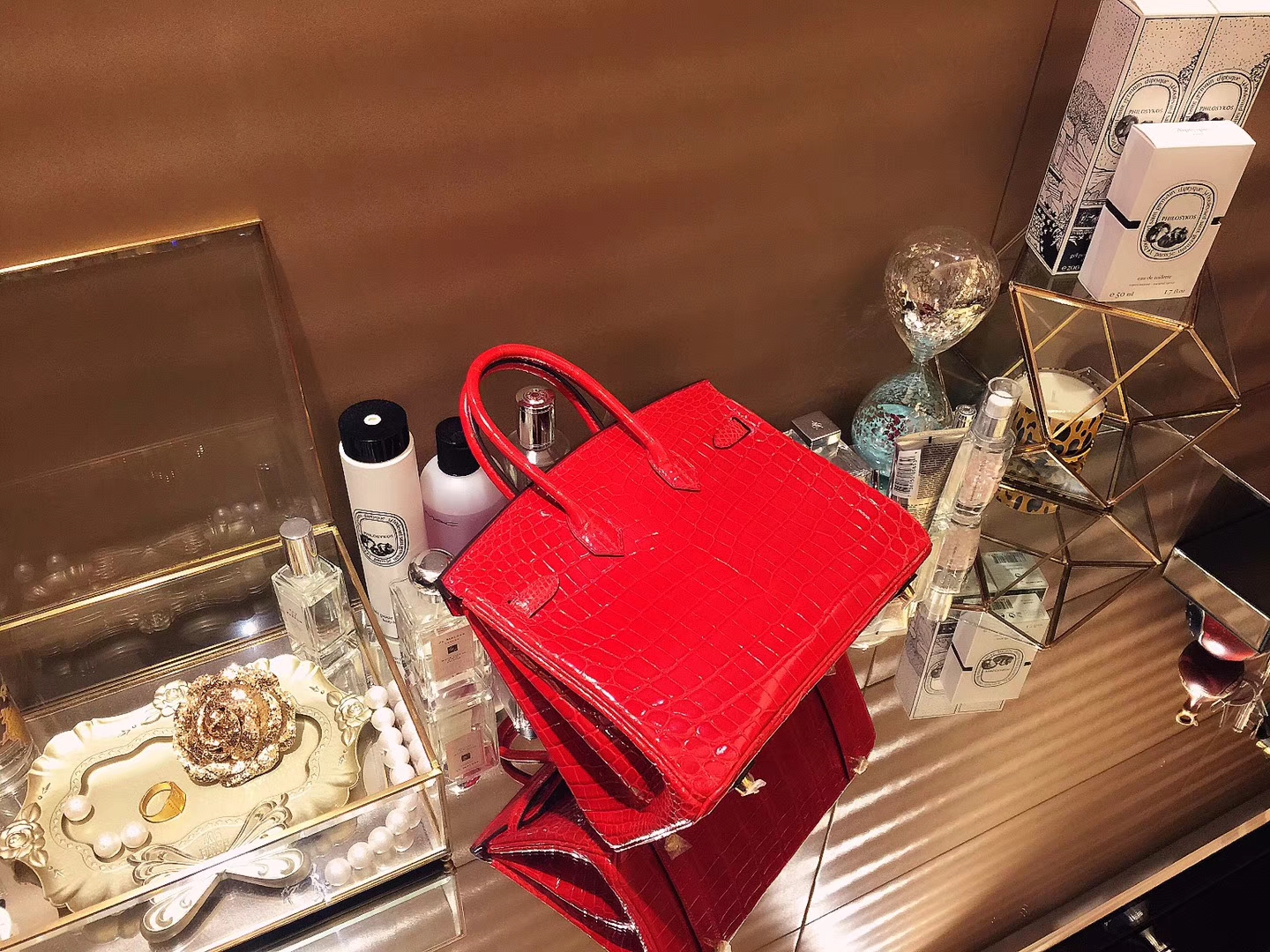 Hermès（爱马仕）Birkin 25 金扣 法拉利红 亮面鳄鱼