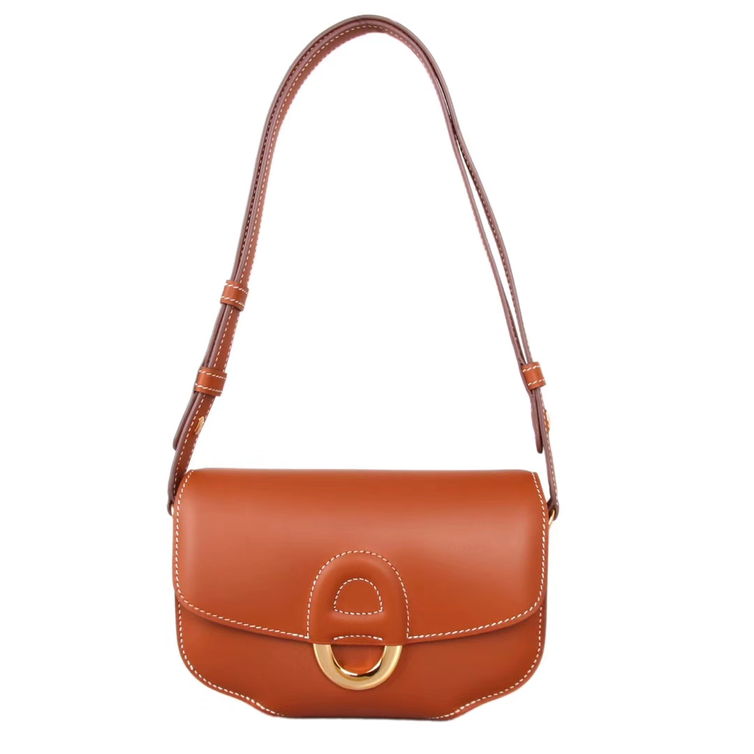 Hermès（爱马仕）Cherche-MIDI挎包 金棕色 原版Swift皮 银扣 18CM