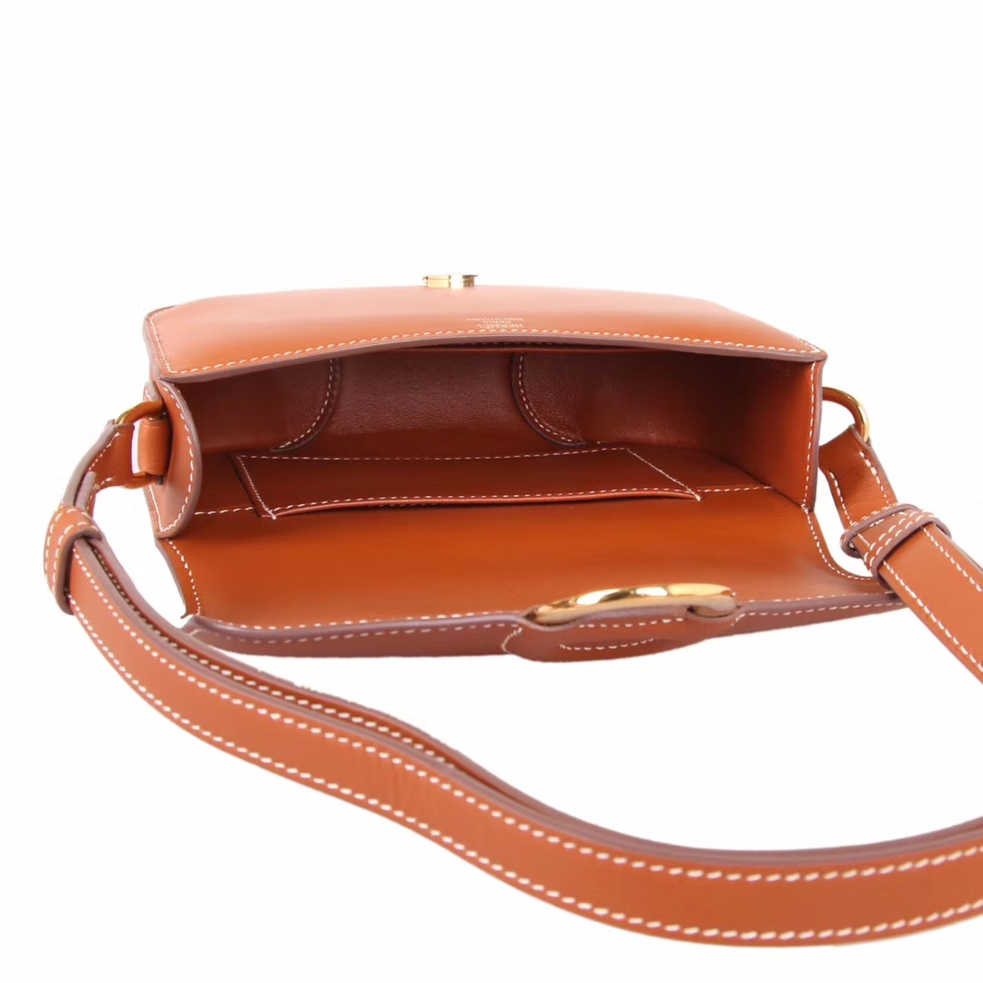 Hermès（爱马仕）Cherche-MIDI挎包 金棕色 原版Swift皮 银扣 18CM