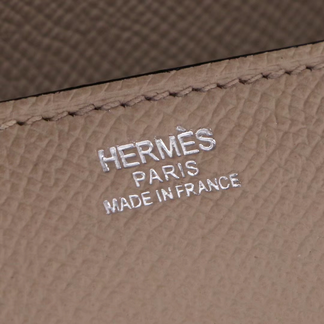 Hermès（爱马仕）Cherche-MIDI挎包 斑鸠灰 原版epsom皮 银扣 18CM