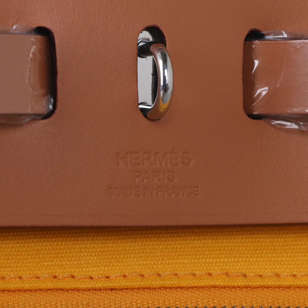 Hermès（爱马仕）herbag马鞍包 驼色马鞍皮拼琥珀黄帆布 31cm