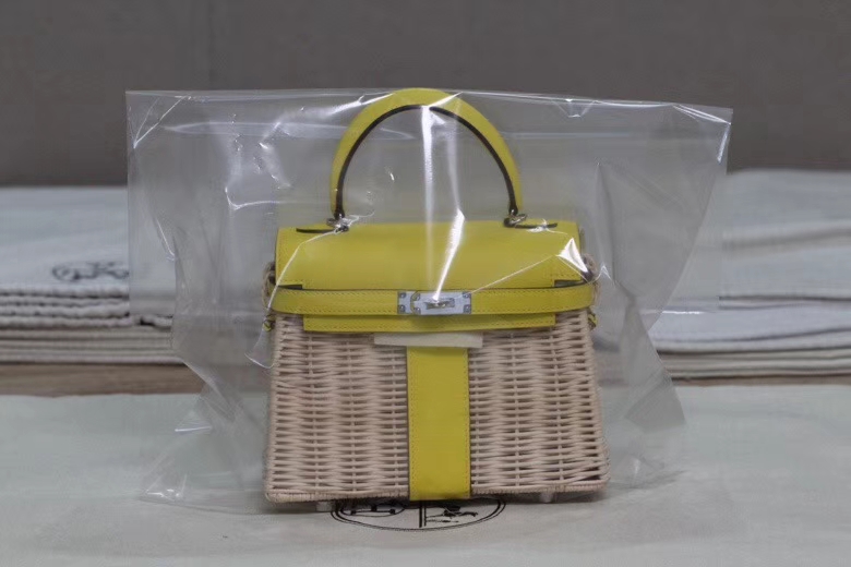 Hermès（爱马仕）Kelly picnic mini 柠檬黄 野餐包 藤条编织 22cm