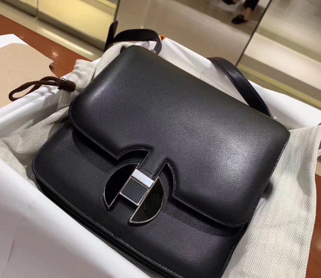 Hermès（爱马仕）mini lindy 迷你琳迪包 大象灰 Togo 金扣 20cm