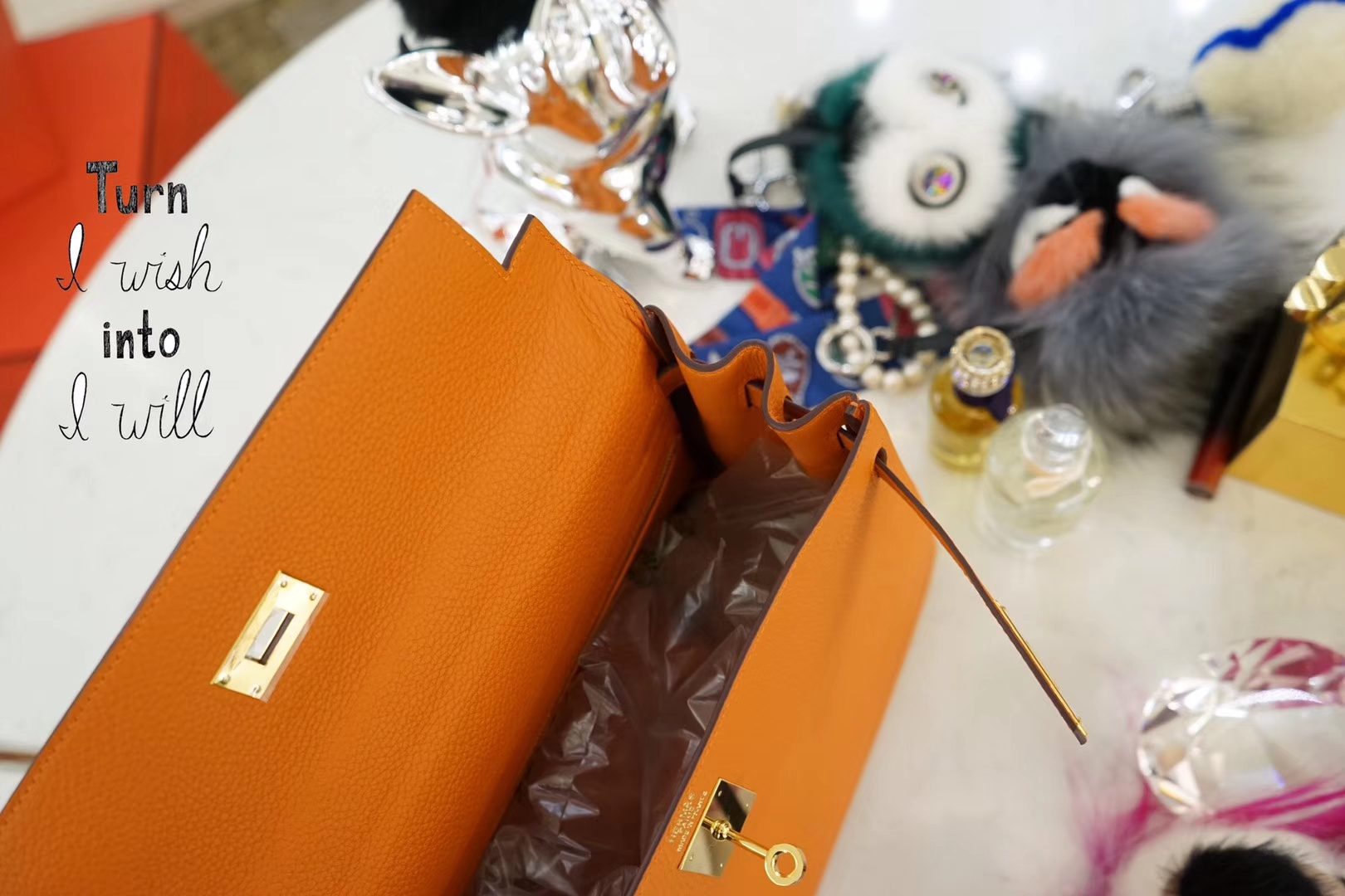 Hermès（爱马仕）kelly 凯莉包 橙色 原厂Epsom皮 银扣 28cm