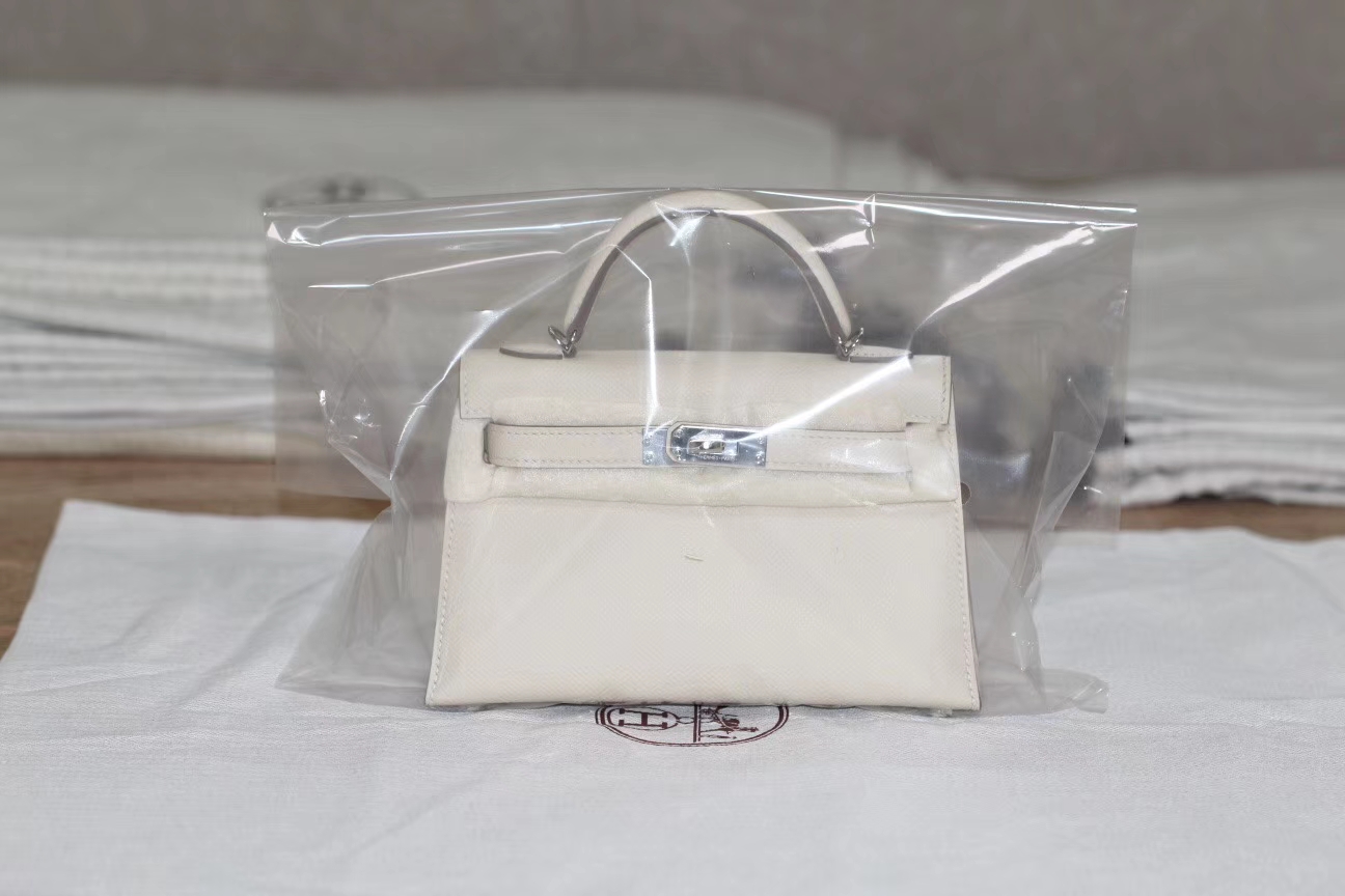 Hermès（爱马仕）Mini Kelly迷你凯莉 纯白色 全手工缝制 臻品级别 银扣 19cm