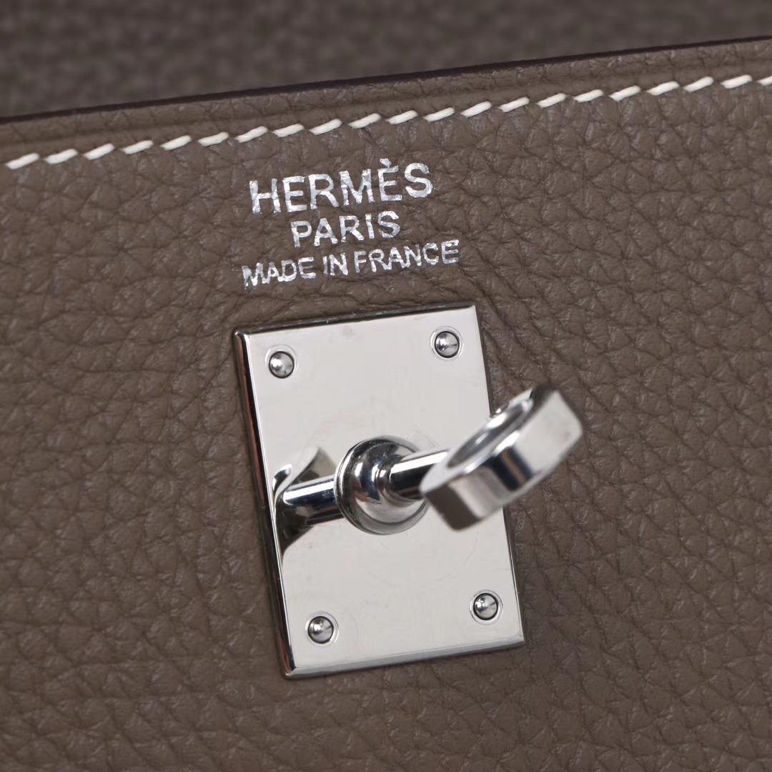 Hermès（爱马仕）kelly 凯莉包 大象灰 Togo 银扣 28cm