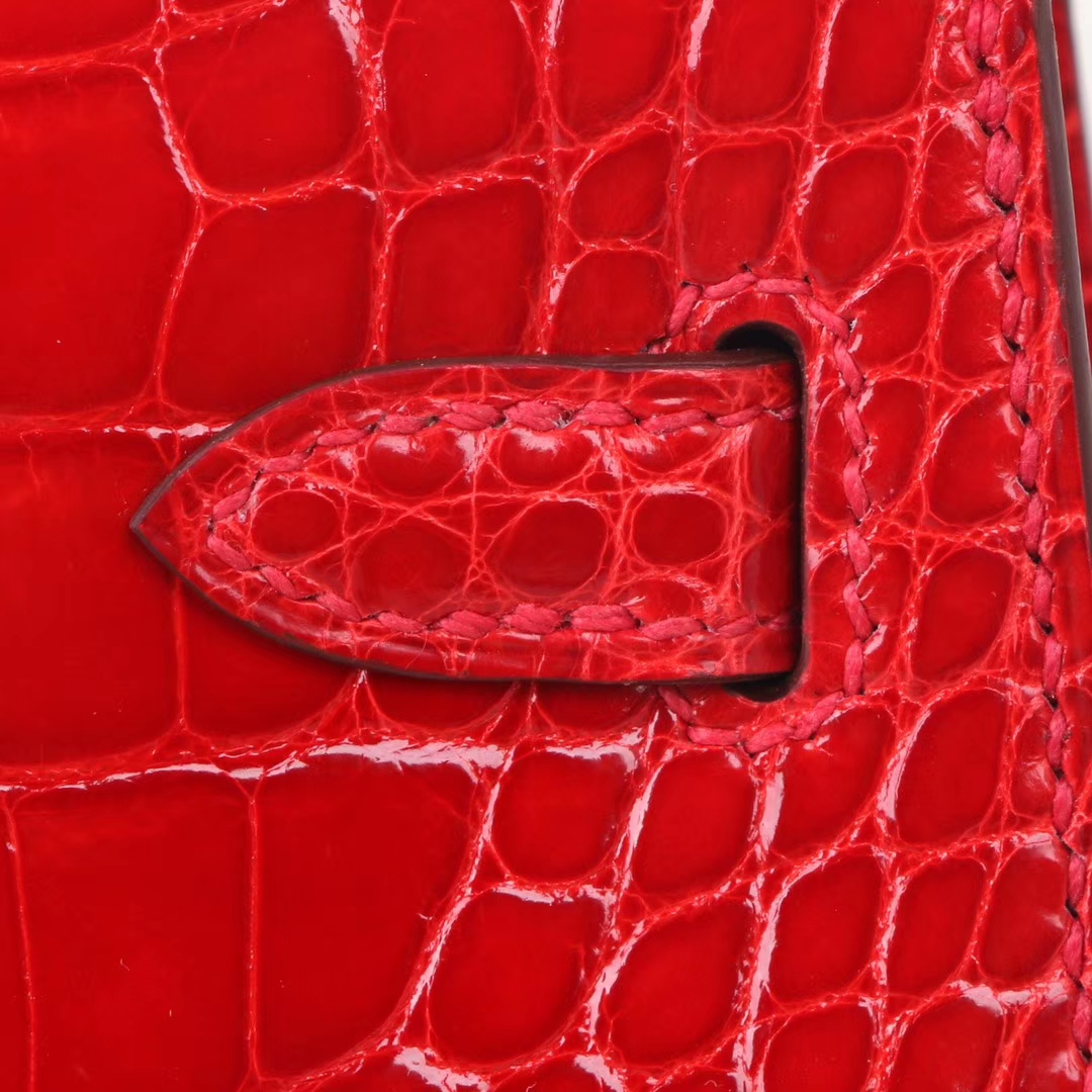 Hermès（爱马仕）miniKelly 迷你凯莉 法拉利红 美洲鳄 亮面 2代 金扣 20cm