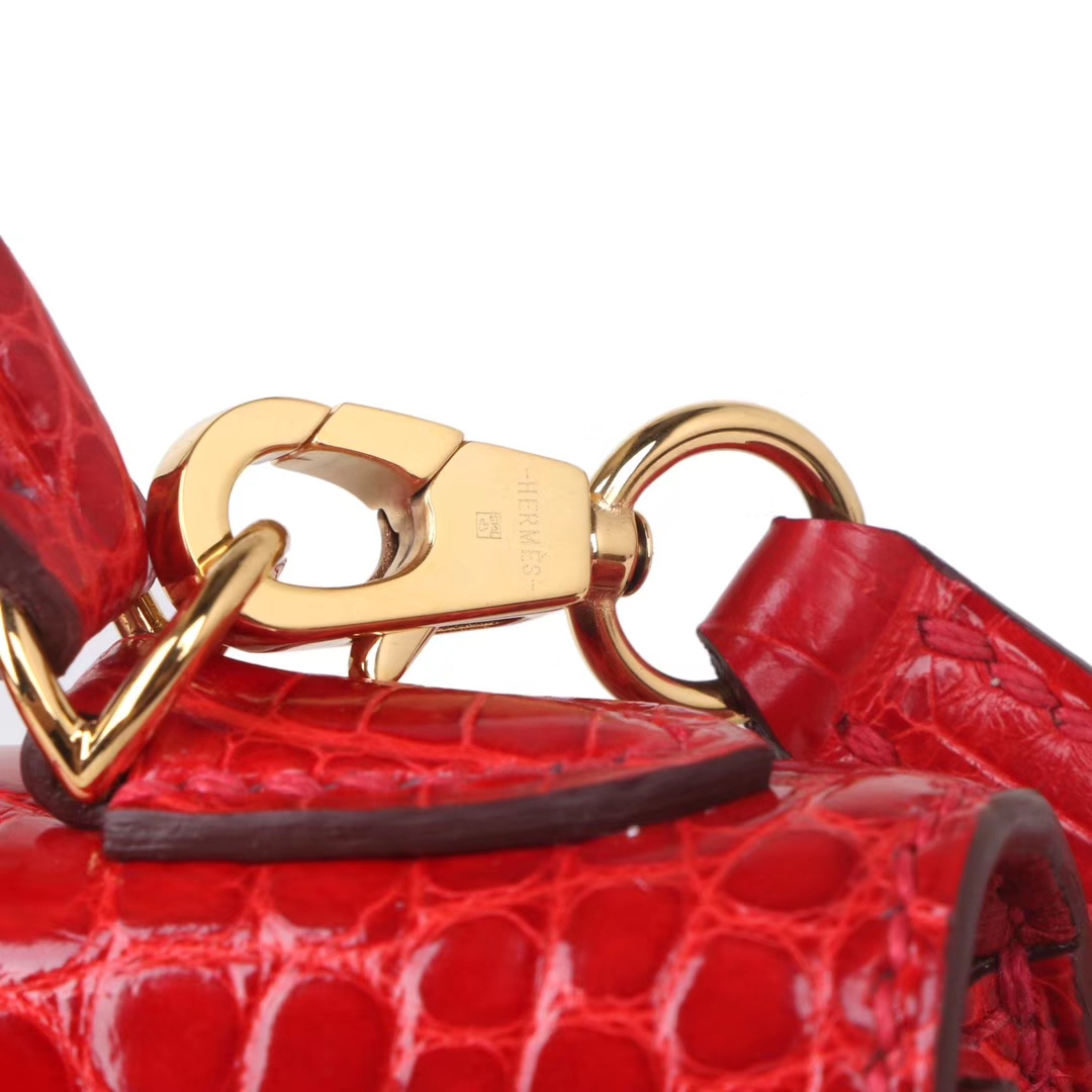 Hermès（爱马仕）miniKelly 迷你凯莉 法拉利红 美洲鳄 亮面 2代 金扣 20cm