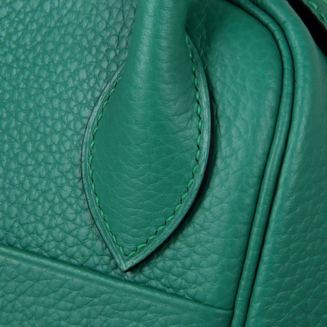 Hermès（爱马仕）lindy 琳迪包 丝绒绿‎ Togo 银扣 30cm