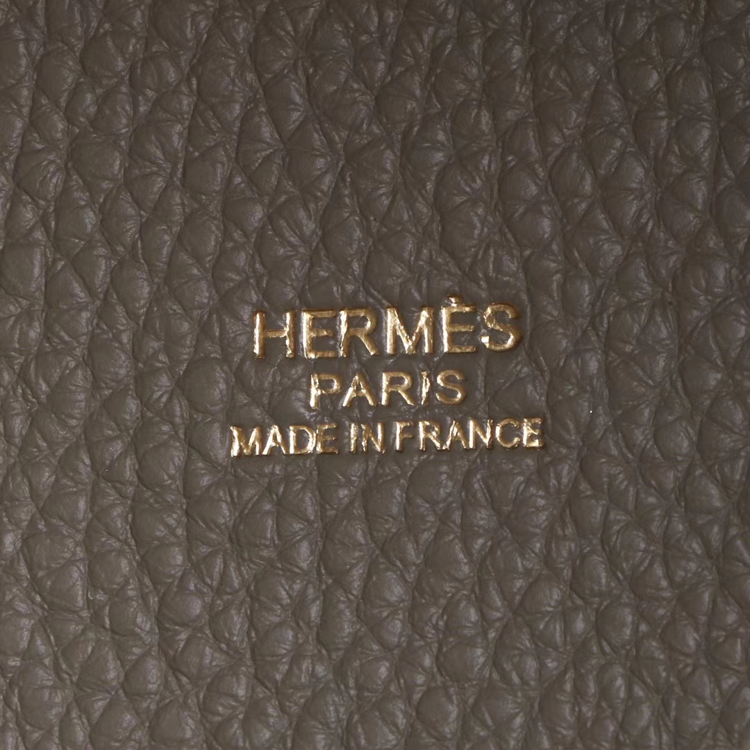 Hermès（爱马仕）Picotin 菜篮包 鼠尾草灰  togo 金扣 18cm