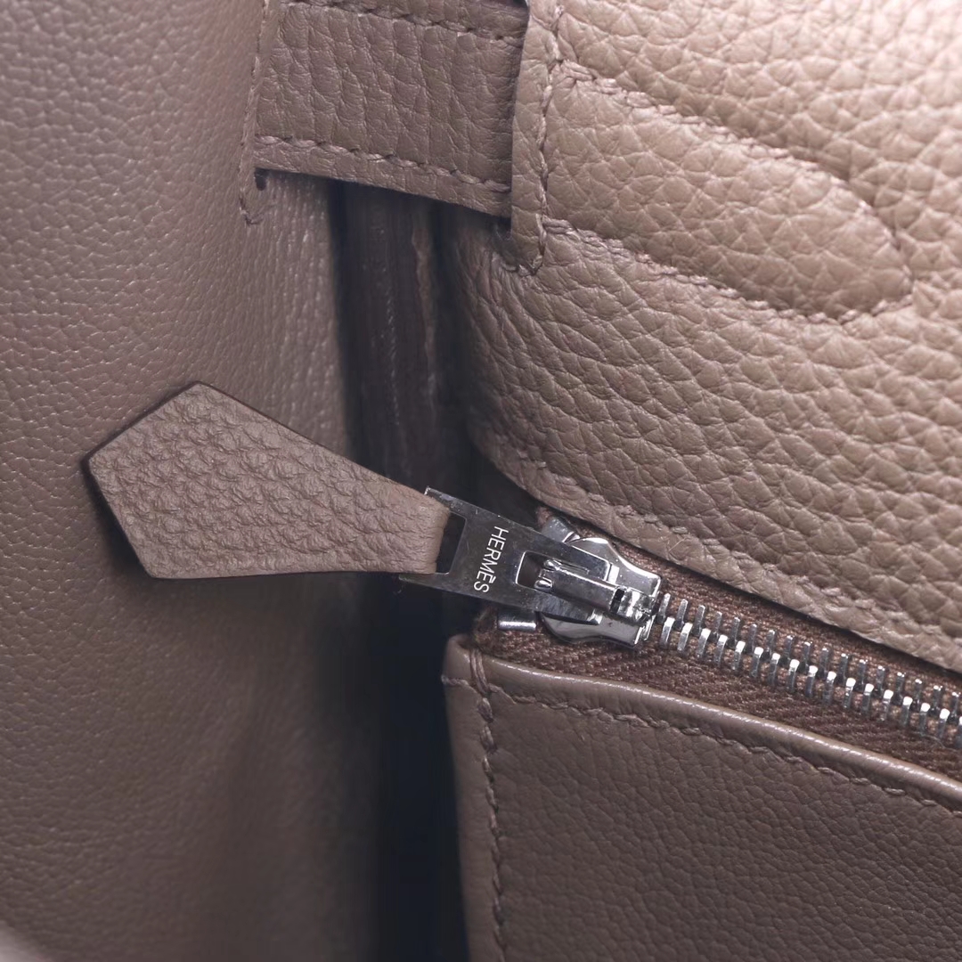 Hermès（爱马仕）Kelly 凯莉包 沥青灰 Togo 银扣 32cm