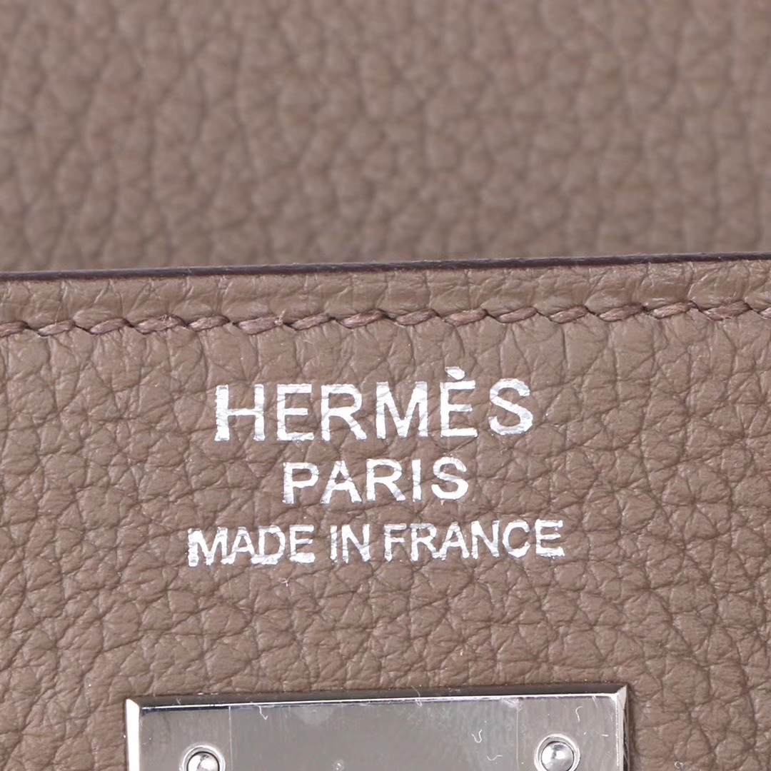 Hermès（爱马仕）Kelly 凯莉包 沥青灰 Togo 银扣 32cm