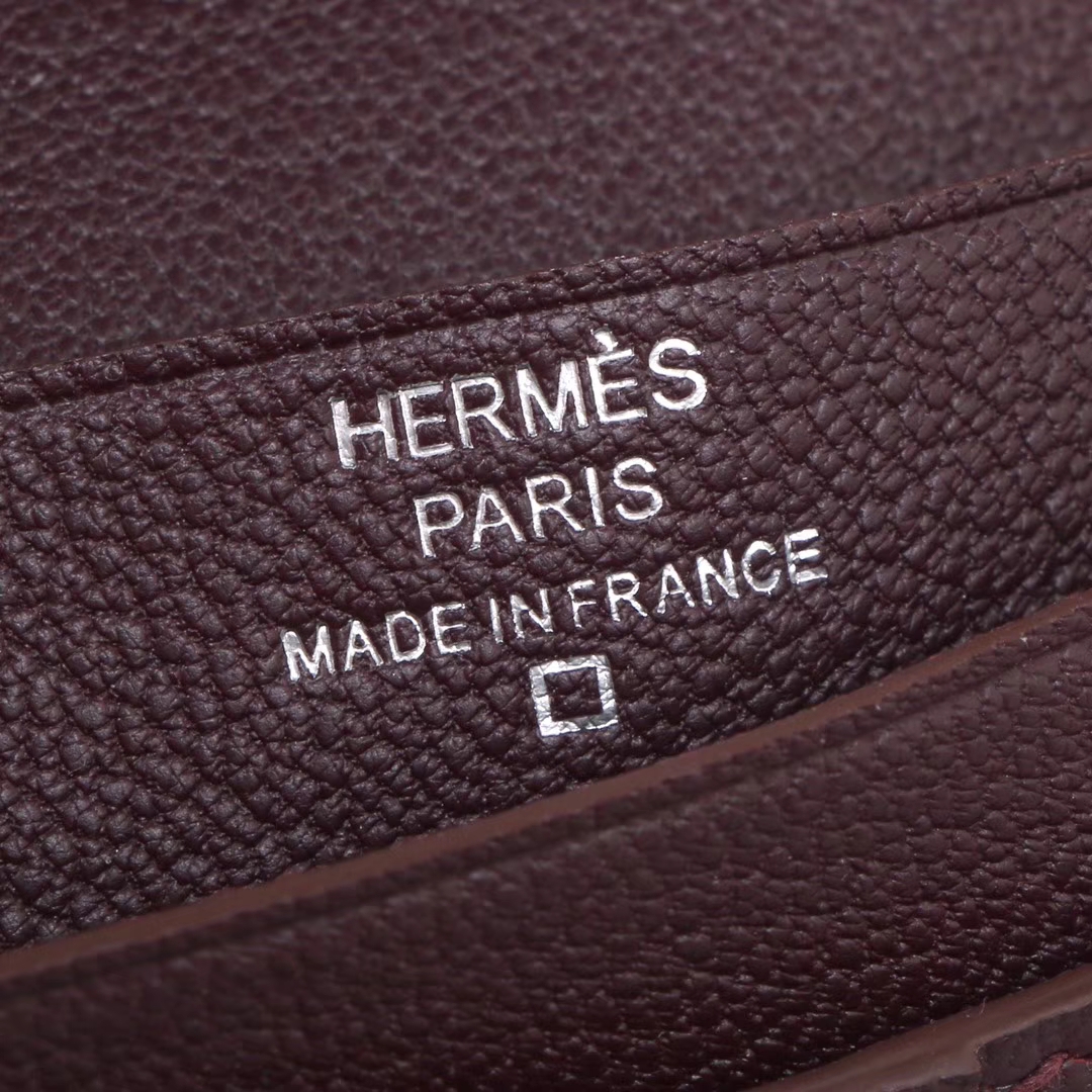 Hermès（爱马仕）Bearn 小H扣 短夹 酒红 银扣  亮面鳄鱼