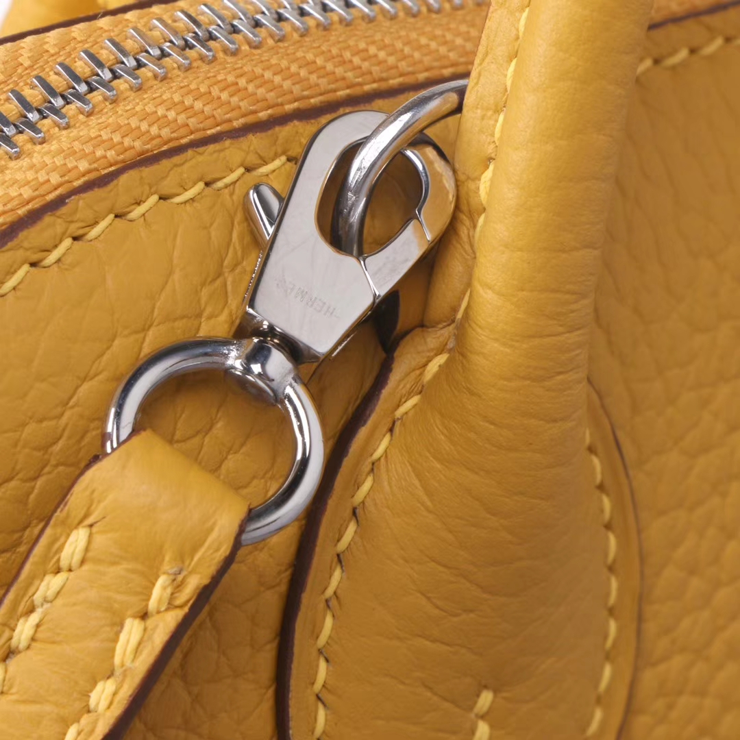 Hermès（爱马仕）mini Bolide 保龄球包 17 银​扣  琥‎珀‎黄  Togo
