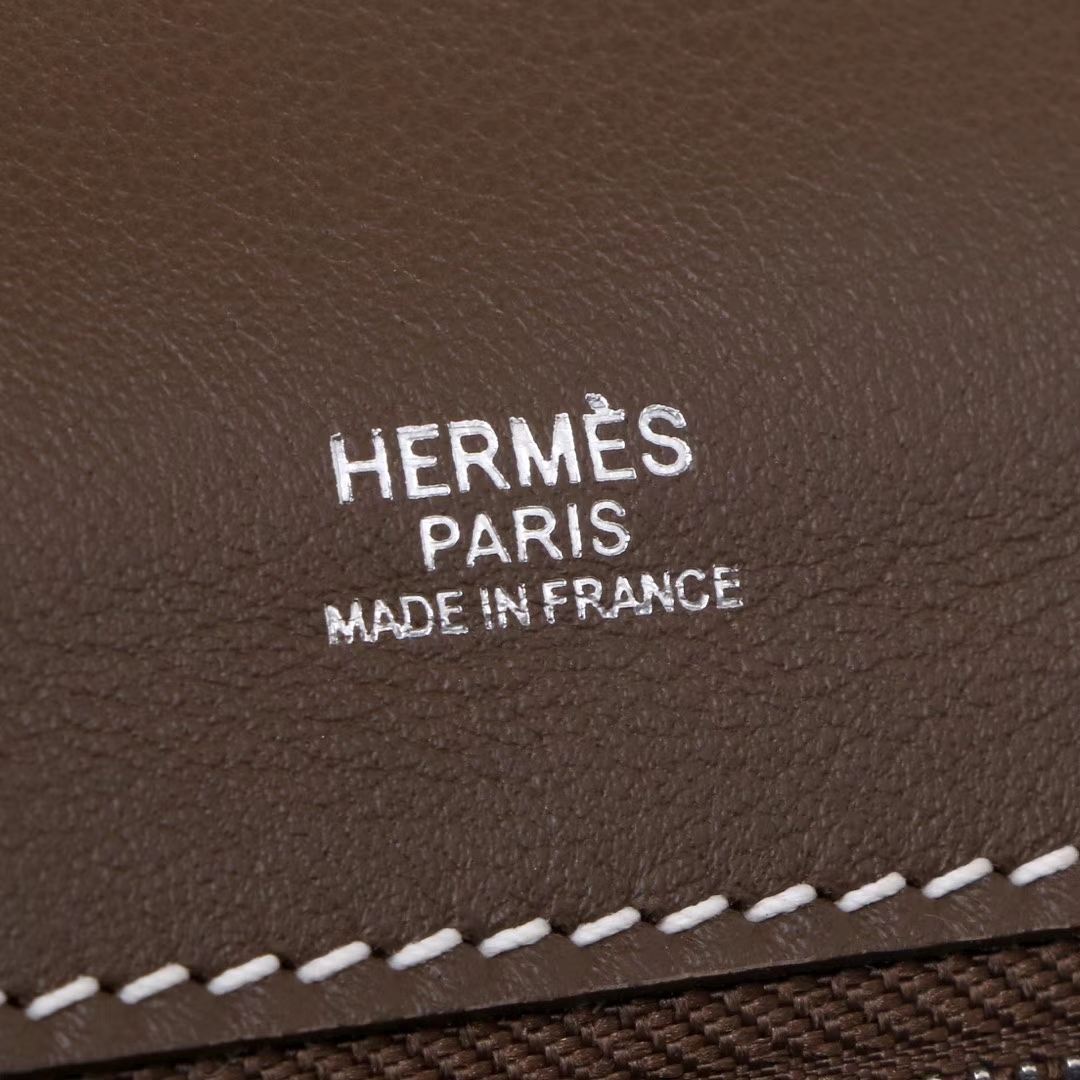 Hermès（爱马仕）Kelly 2424 奶昔白拼大象灰 Togo 银扣 29CM