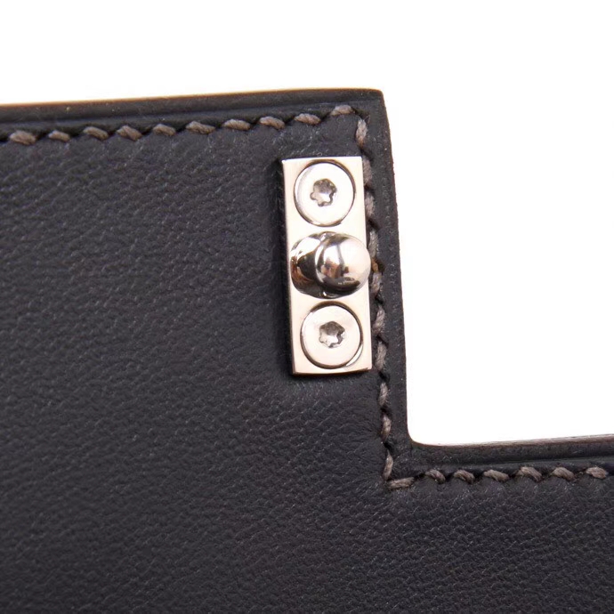 Hermès（爱马仕）Verrou 锁链包 黑色 山羊皮 银扣 17cm