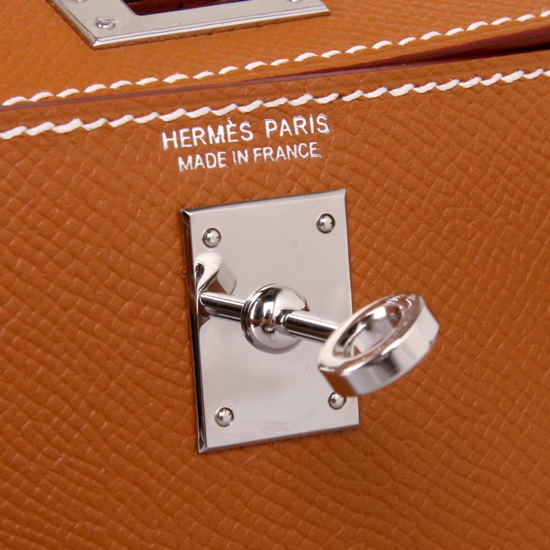 Hermès（爱马仕）mini Kelly 迷你凯莉 CK37金棕 epsom皮 2代 银扣 20cm