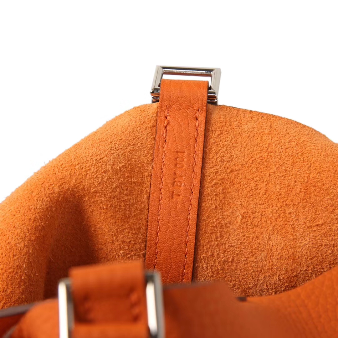 Hermès（爱马仕）Picotin 菜篮包 CK93 橙色 togo 银扣 18cm