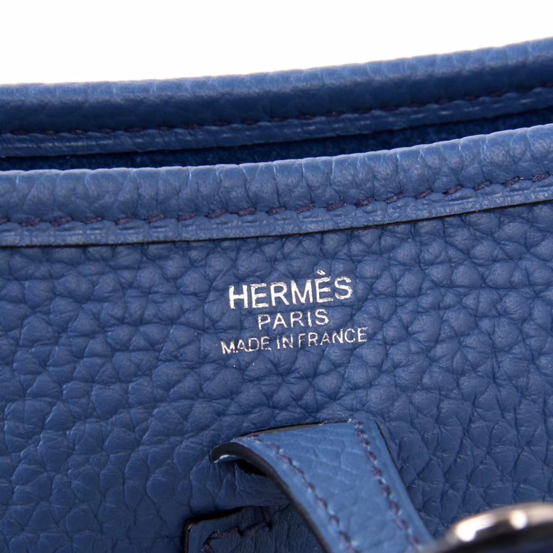 Hermès（爱马仕）Mini Evelyne 17cm 布莱顿蓝  togo