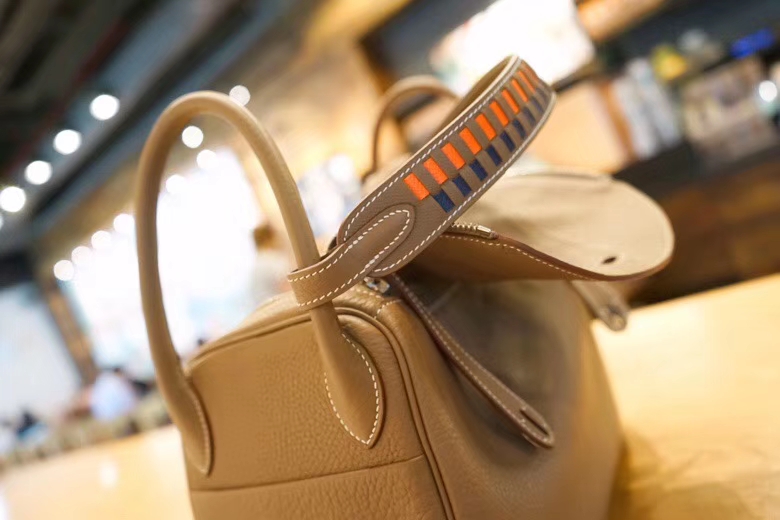 Hermès（爱马仕）lindy 26 银扣 大象灰  Togo