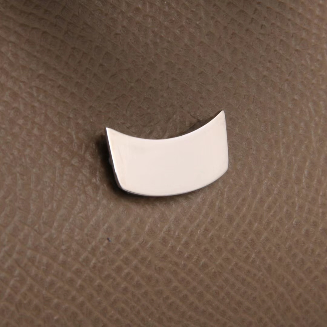 Hermès（爱马仕）MIDI 挎包 大象灰 epsom皮 银扣 18cm