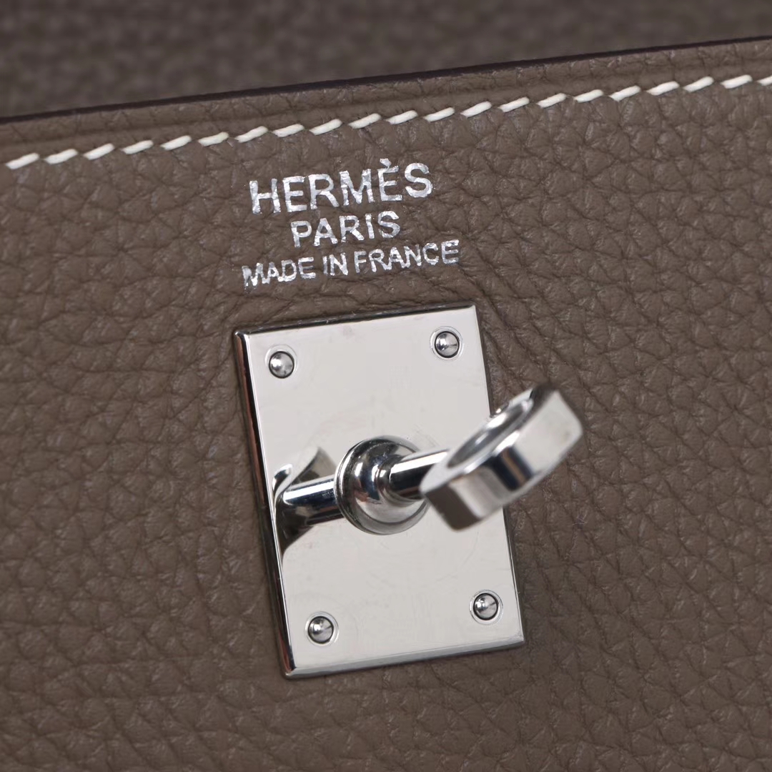 Hermès（爱马仕）Kelly  凯莉包 大象灰 togo 银扣 25cm