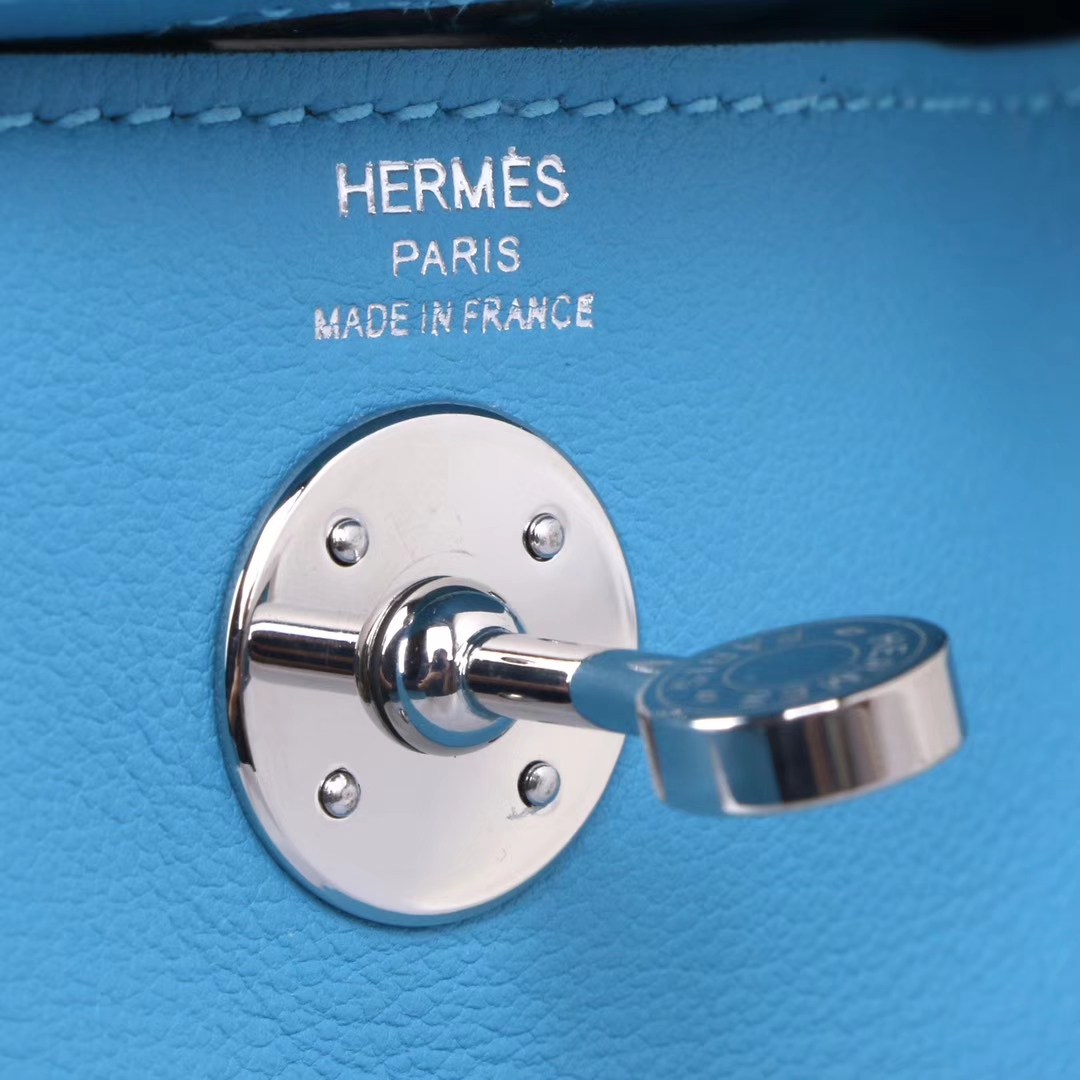 Hermès（爱马仕）mini lindy 迷你 琳迪包 北方蓝 Swift皮 银扣 20cm