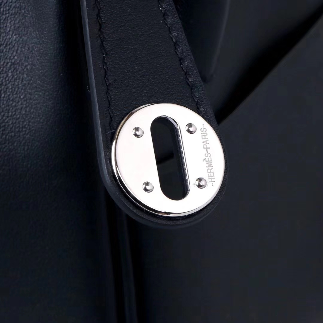 Hermès（爱马仕）lindy mini 迷你 琳迪包 黑色 swift皮 银扣 20cm