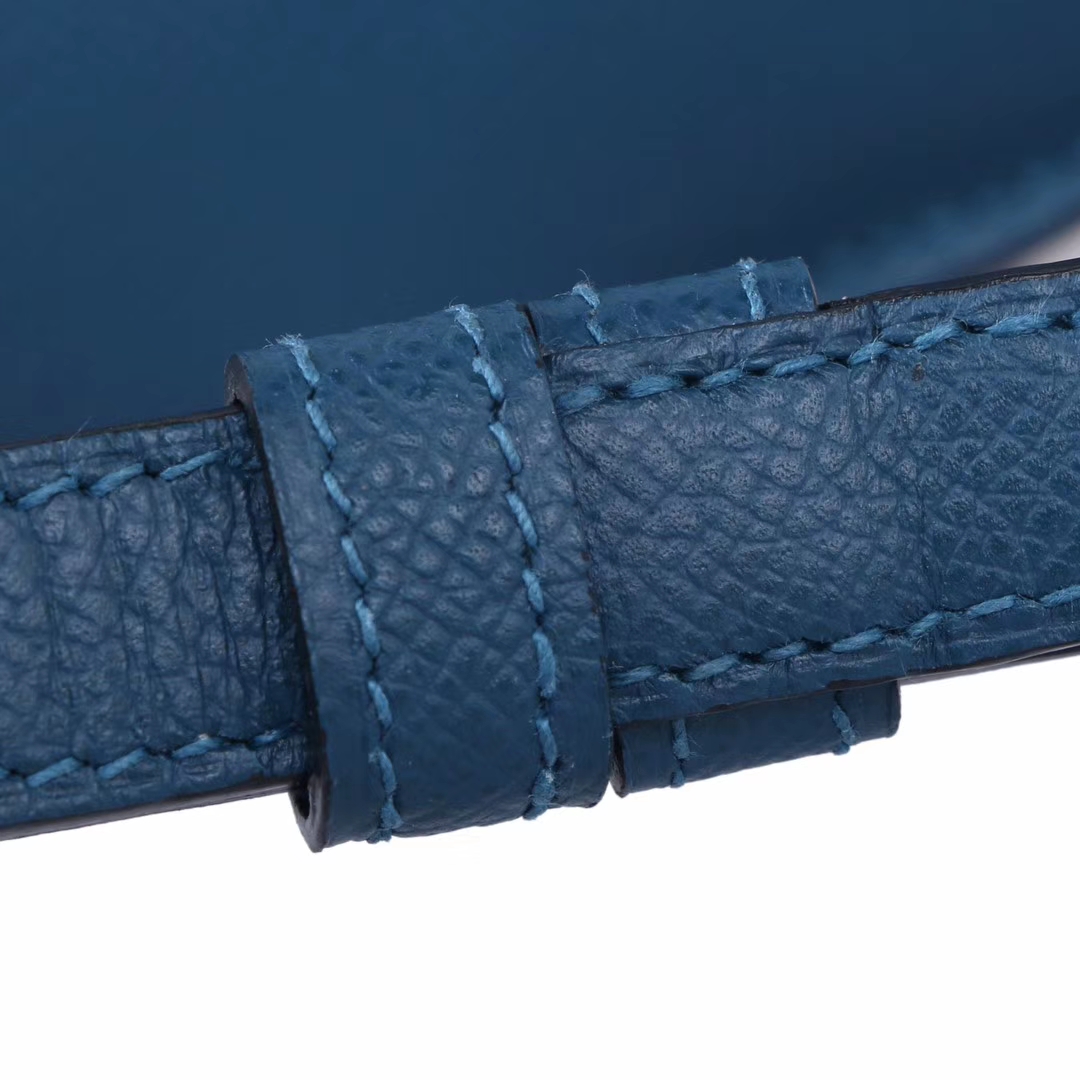 Hermès（爱马仕）Midi挎包 伊兹密尔蓝 epsom 银扣 18cm