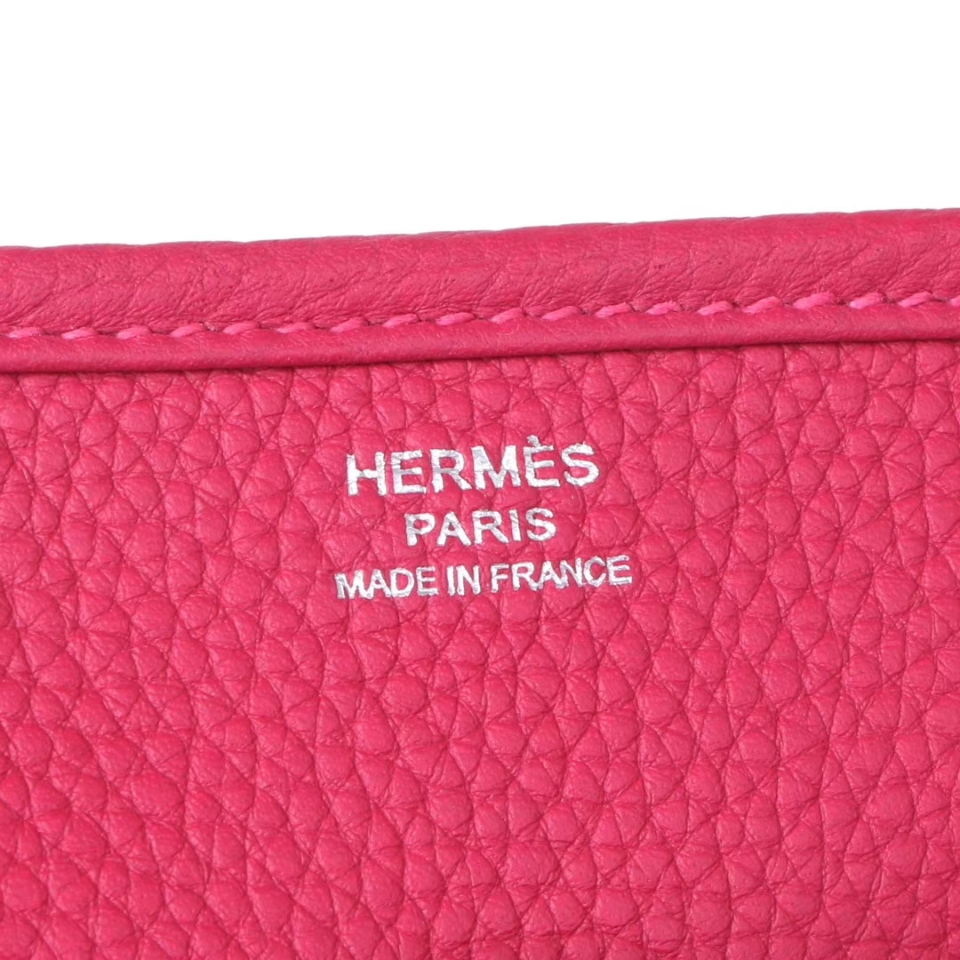 Hermès（爱马仕）Evelyne 伊芙琳28  银 极致粉 Togo