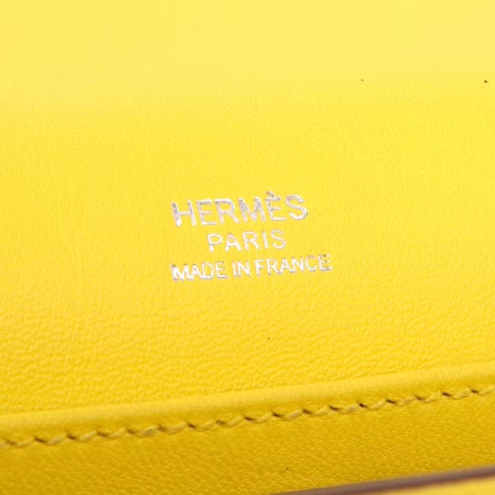 Hermès（爱马仕）roulis 猪鼻包 鹅蛋黄 EV皮 银扣 19cm
