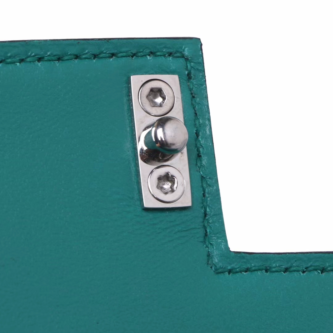 Hermès（爱马仕）Verrou 锁链包 插销包 维罗纳绿 山羊皮 银扣 17cm