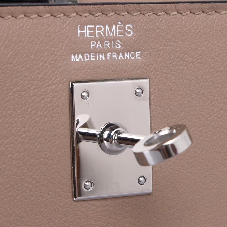 Hermès（爱马仕）Kelly danse 跳舞包 风衣灰 swift皮 银扣 22cm
