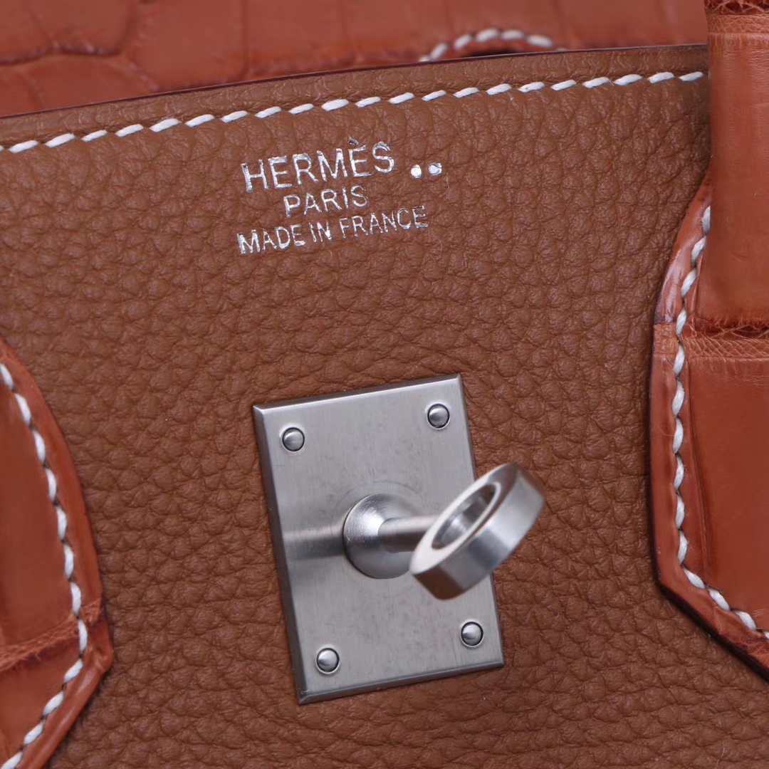 Hermès（爱马仕）Birkin 铂金包 金棕色 Togo 包身金棕鳄鱼盖头抽带手柄 银扣 25cm
