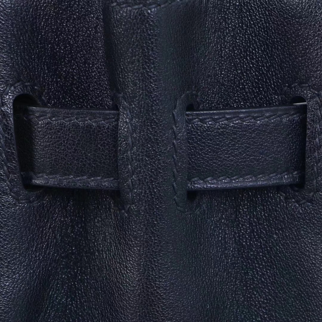 Hermès（爱马仕）Kelly lakis 黑色 swift 银扣 28cm