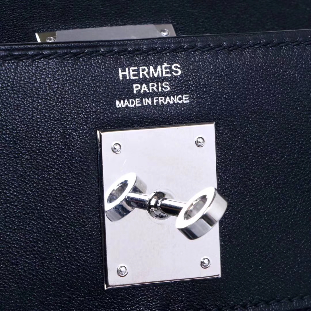 Hermès（爱马仕）Kelly lakis 黑色 swift 银扣 28cm