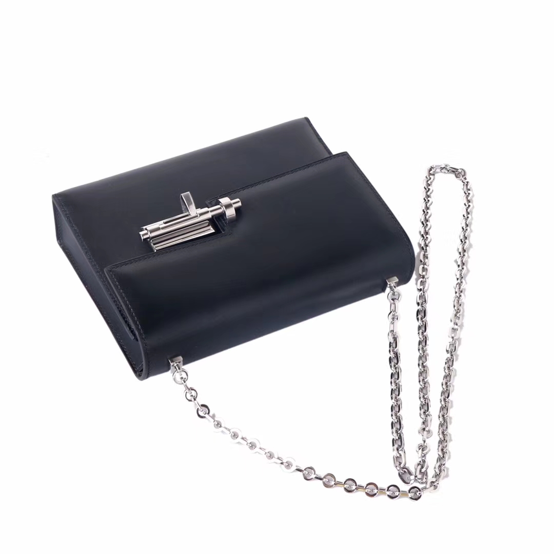 Hermès（爱马仕）Verrou Chaîne 锁链包 黑色 box皮 17cm