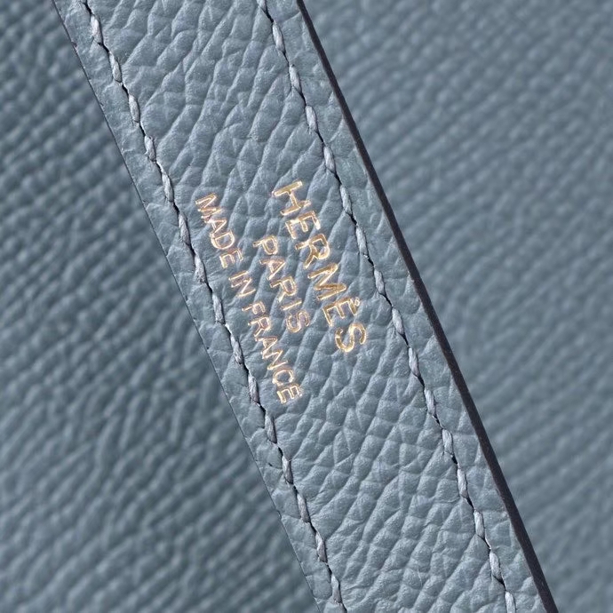 Hermès（爱马仕）Kelly 凯莉包 杏仁绿 Epsom 皮 金扣 28cm