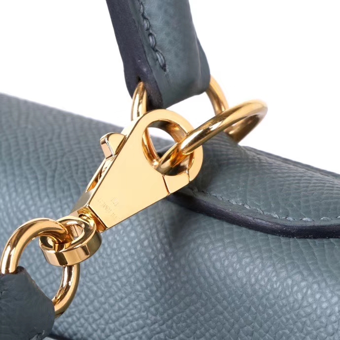 Hermès（爱马仕）Kelly 凯莉包 杏仁绿 Epsom 皮 金扣 28cm