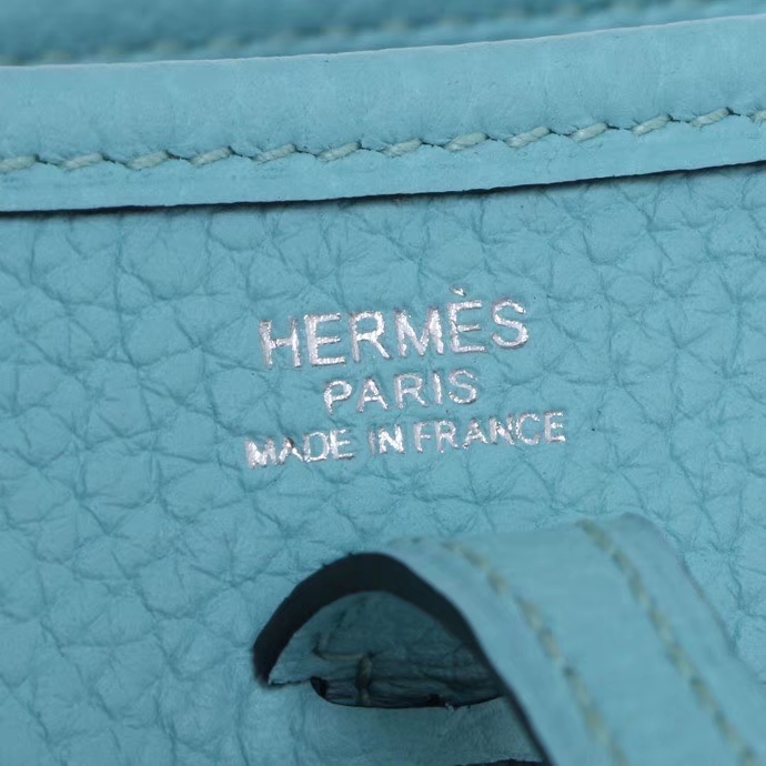 Hermès（爱马仕）mini evelyne 伊芙琳 马卡龙蓝 Togo 银扣 17cm