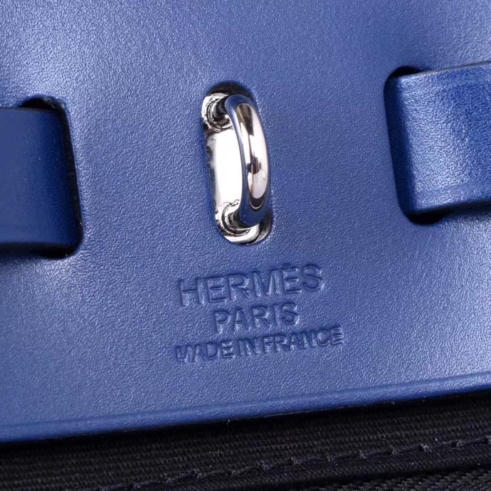 Hermès（爱马仕）Herbag 手提单肩包 电光蓝马鞍皮拼 黑色帆布 银扣 31cm