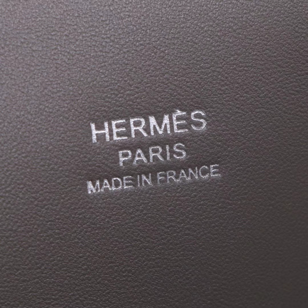 Hermès（爱马仕）Toolbox 牛奶盒 锡器灰 swift皮 银扣 20cm