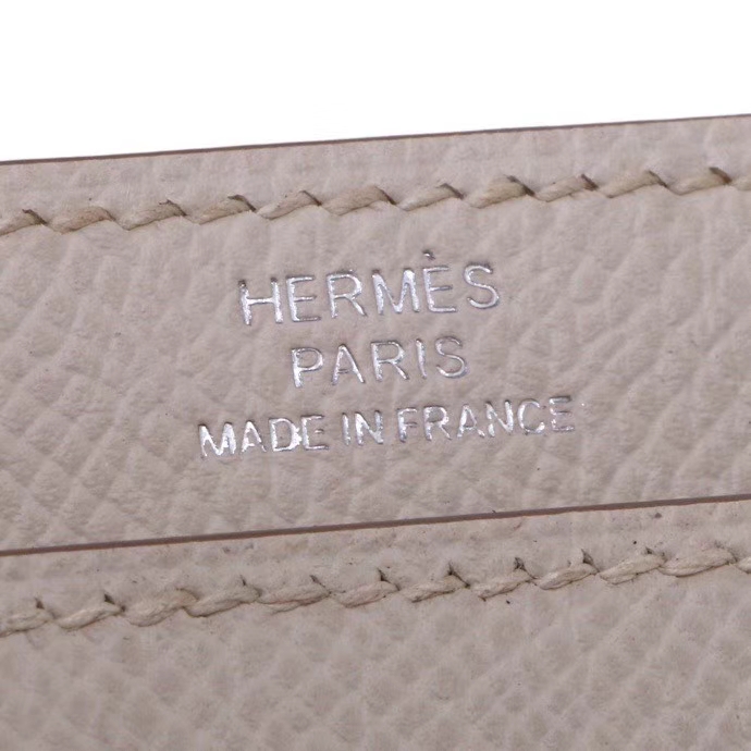 Hermès（爱马仕）Verrou 锁链包 奶昔白 epsom皮 银扣 17cm
