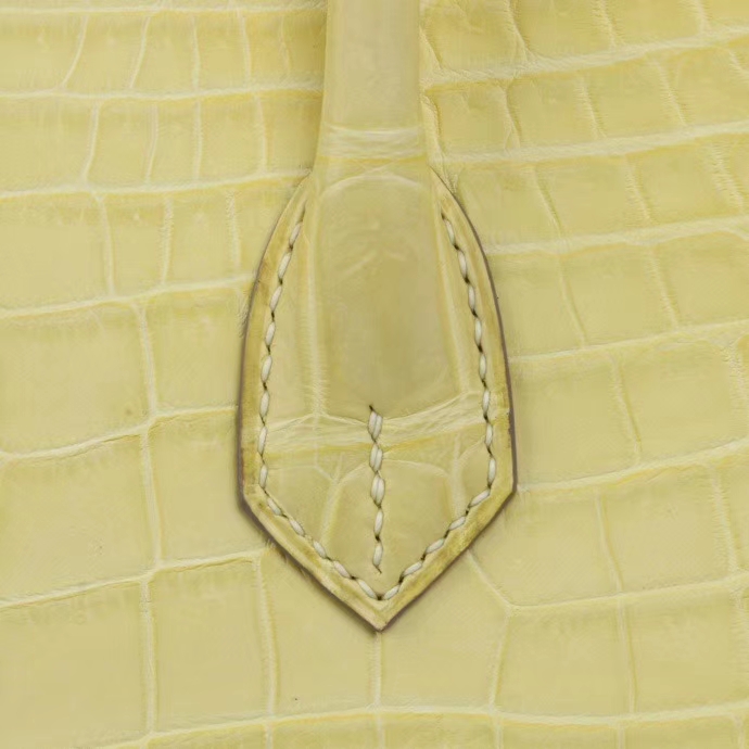 Hermès（爱马仕）birkin 铂金包 柠檬黄 哑光鳄鱼 银扣 25cm